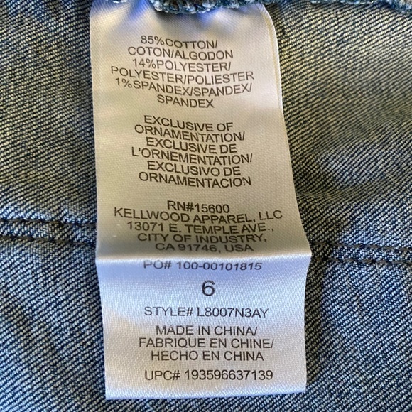 Wit & Wisdom Women Shorts - Picture 14 of 15